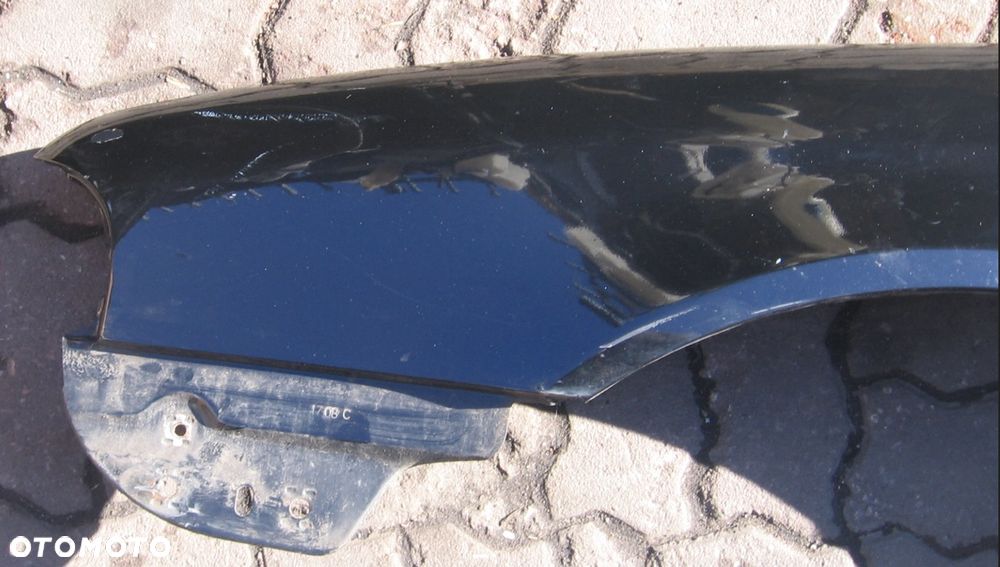 błotnik lewy AUDI A4 B5 czarny - 2