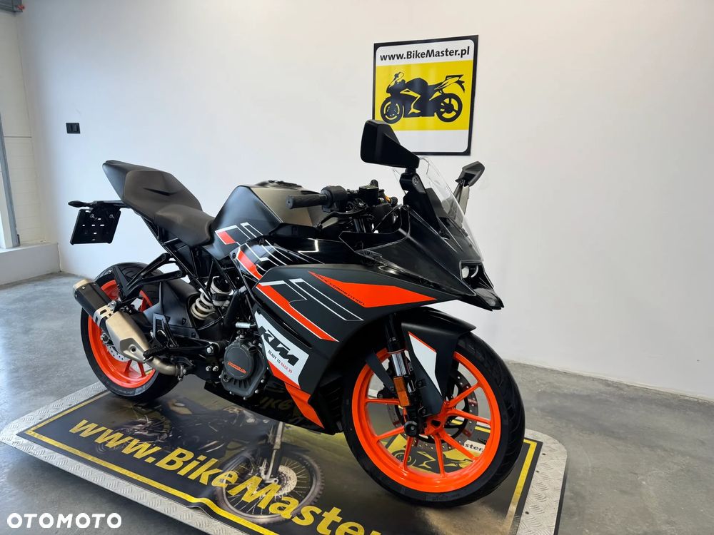 KTM RC 125 - 3