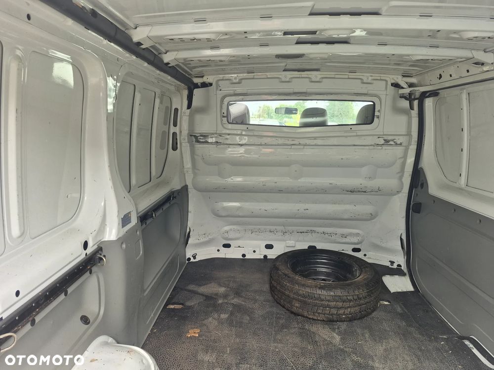 Opel Vivaro - 9