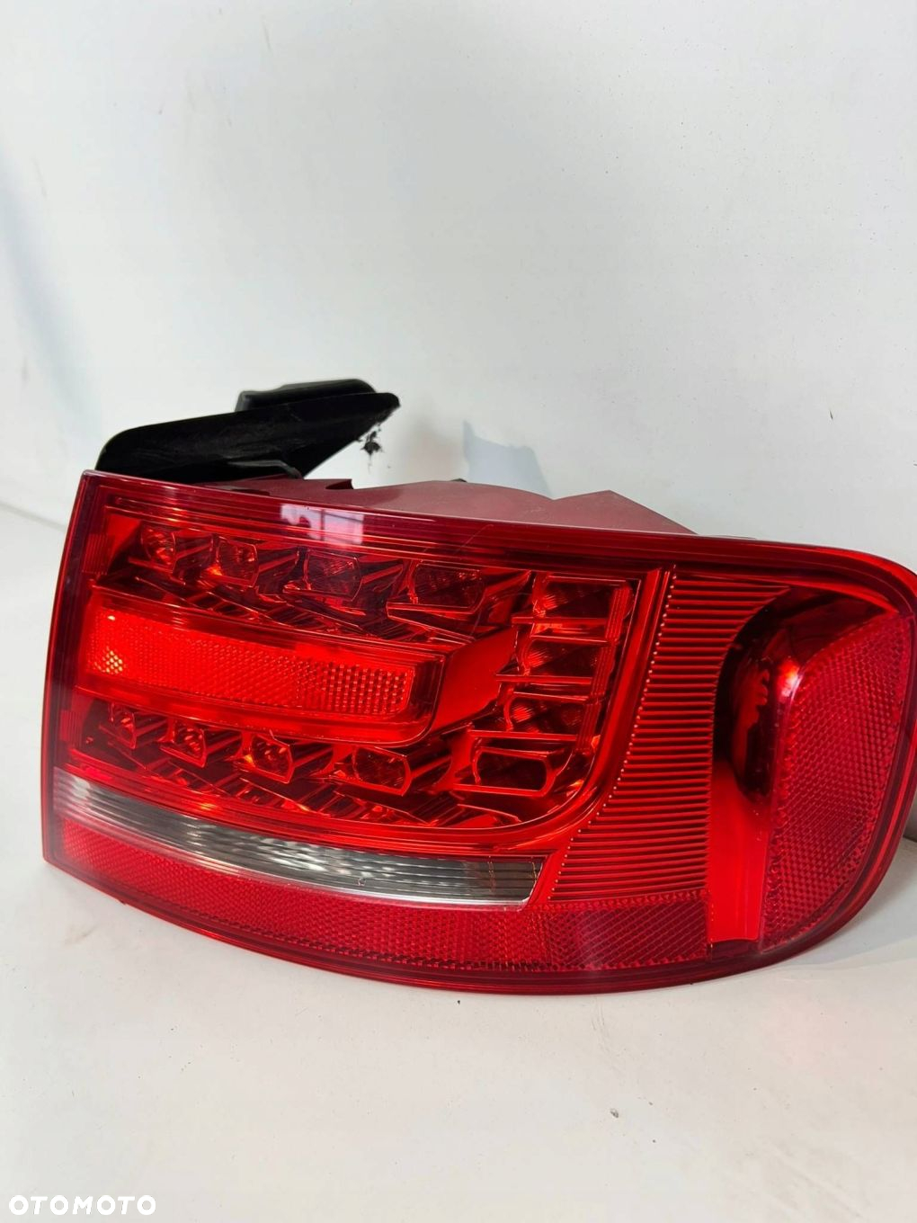 Audi A4 S4 B8 8K 08-11 8K5 945 096 K Lampa tylna Prawa strona SEDAN LED - 3