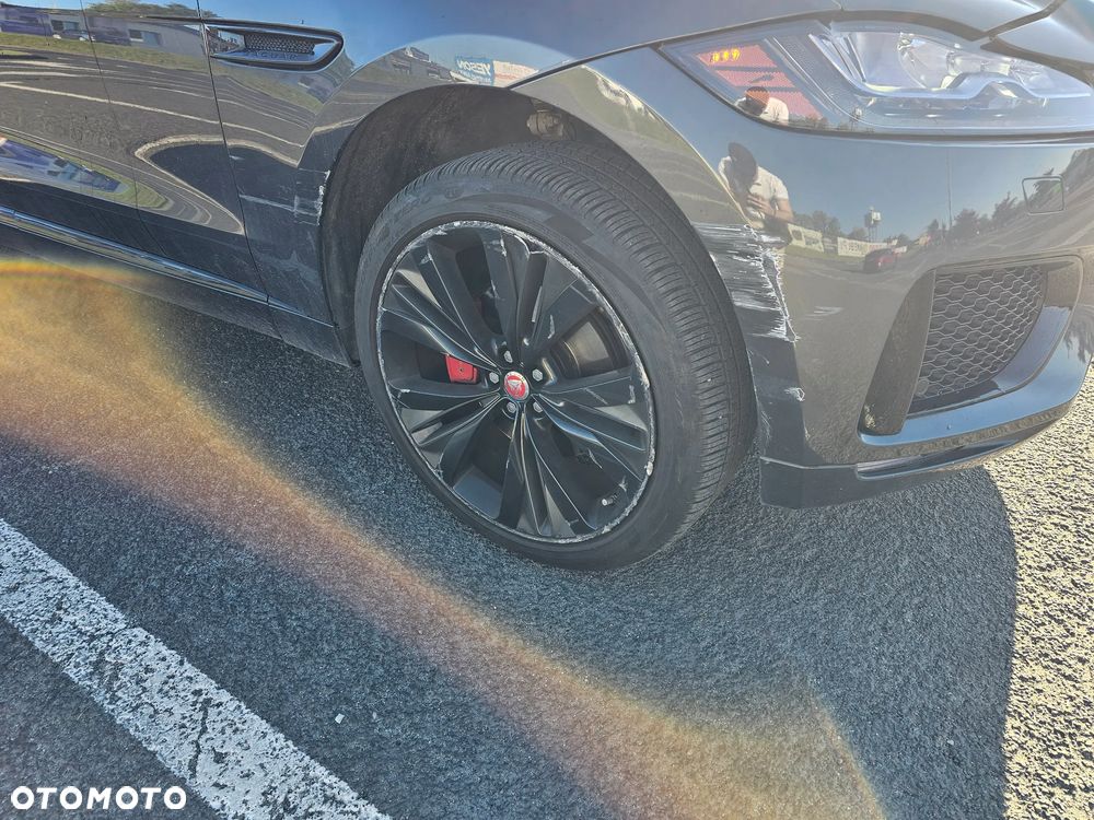 Jaguar F-Pace 3.0 V6 AWD S - 2