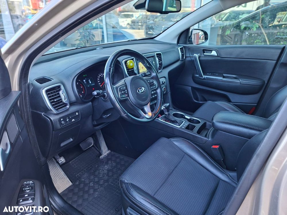 Kia Sportage 2.0 DSL HP 6AT 4x4 Style - 16