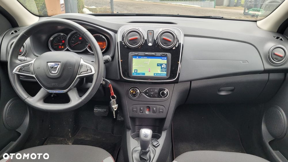 Dacia Logan TCe 90 S&S Easy-R Stepway - 9