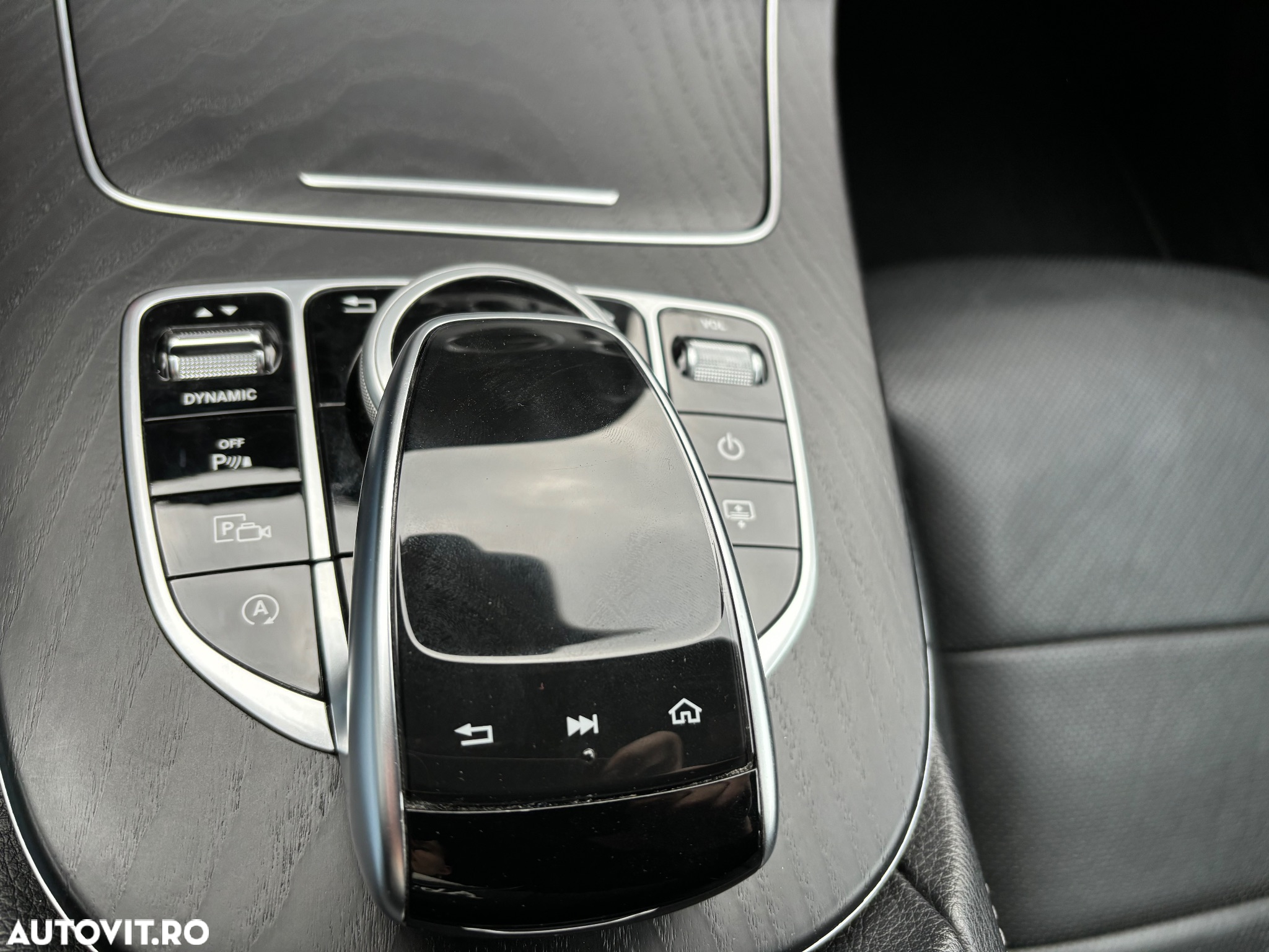 Mercedes-Benz E 220 d 9G-TRONIC Avantgarde - 11