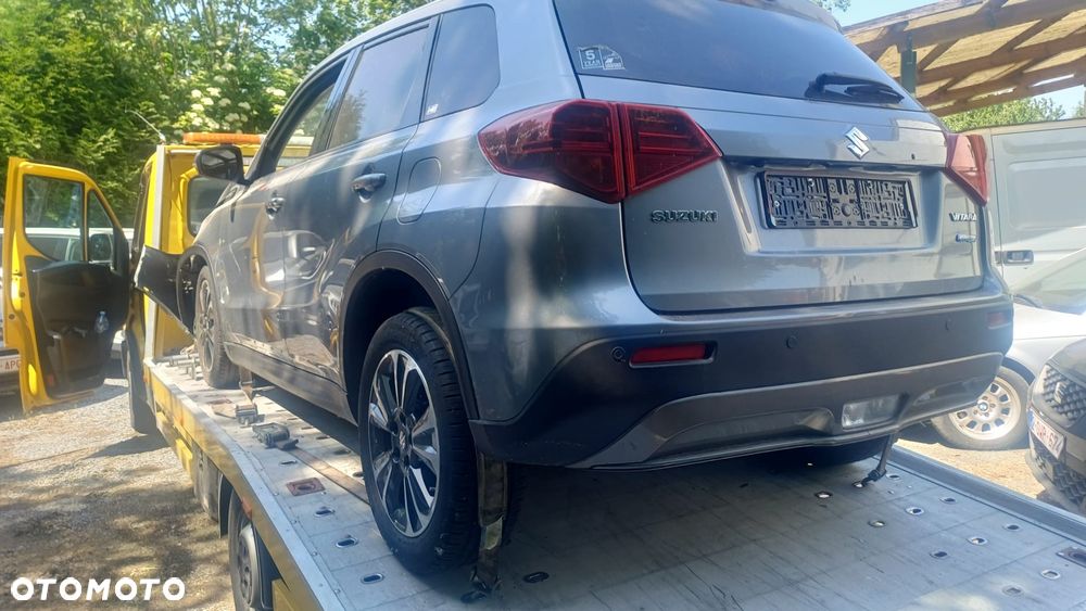 Suzuki Vitara 1.4 Boosterjet Premium 2WD - 4