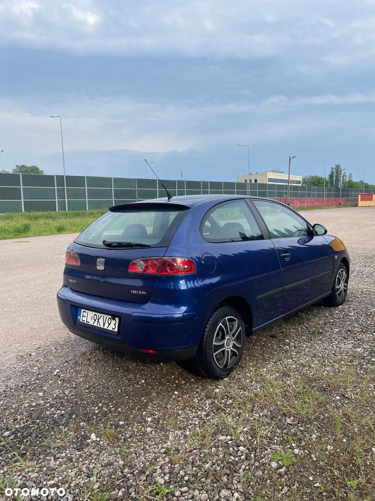Seat Ibiza 1.4 16V Reference - 5