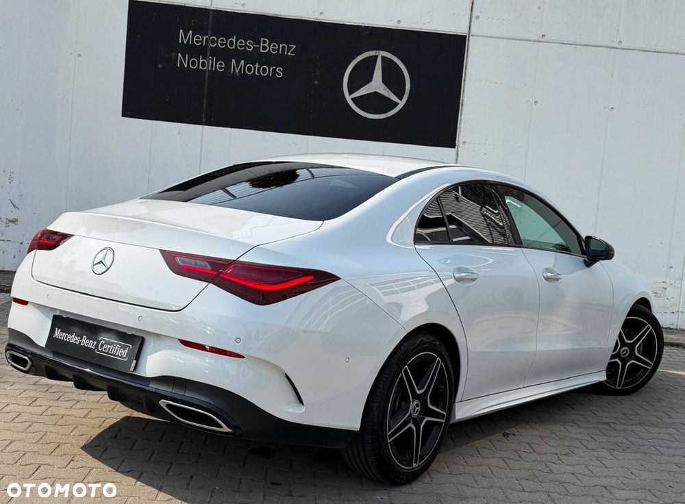 Mercedes-Benz CLA - 4