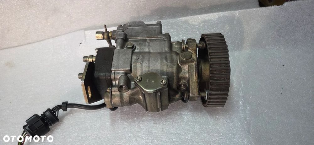 Pompa wtryskowa Audi A4 B5 1.9 tdi -110H - 5