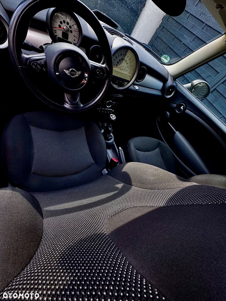 MINI Cooper 50 Mayfair - 7