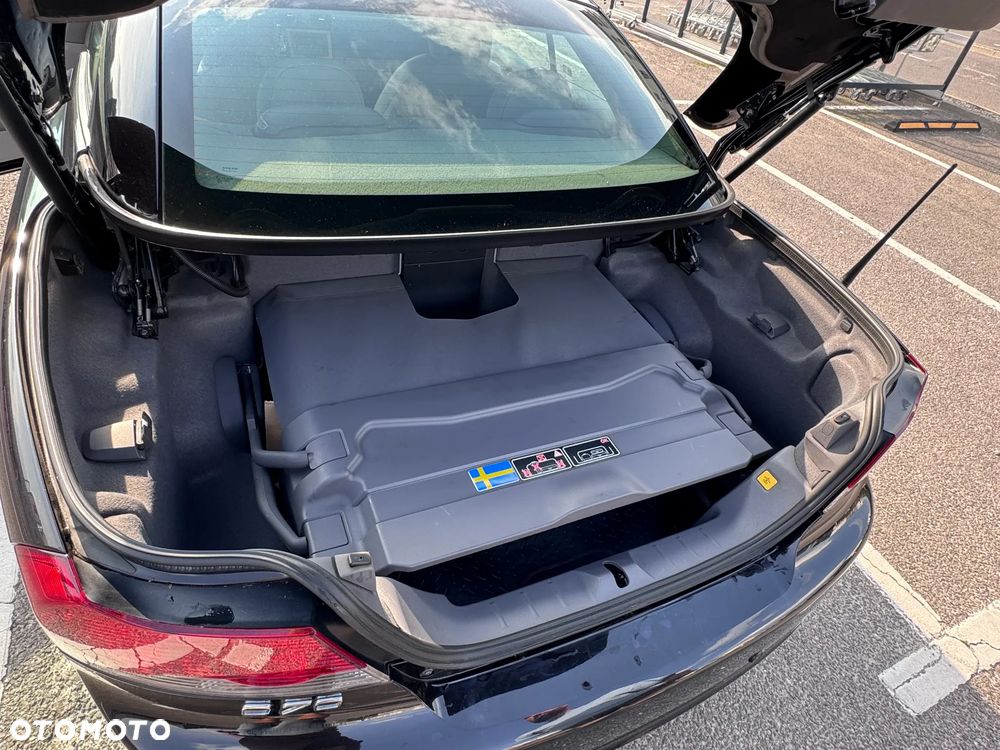 Volvo C70 2.0D Momentum - 13