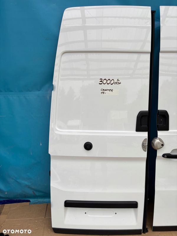 VW CRAFTER 2 MAN TGE 17- DRZWI Tylne kompletne prawe lewe białe wysokie - 1