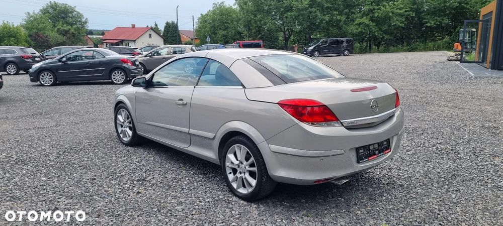 Opel Astra 1.8 Edition - 12