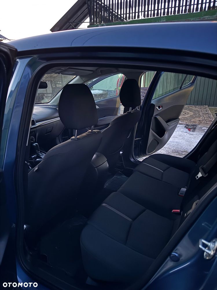 Mazda 3 - 9