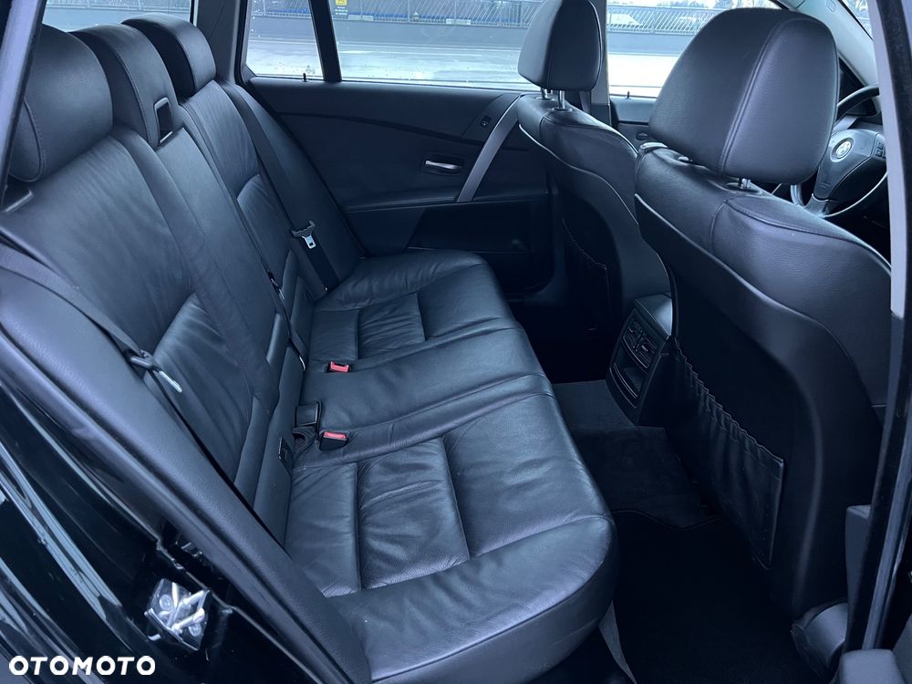 BMW Seria 5 - 22