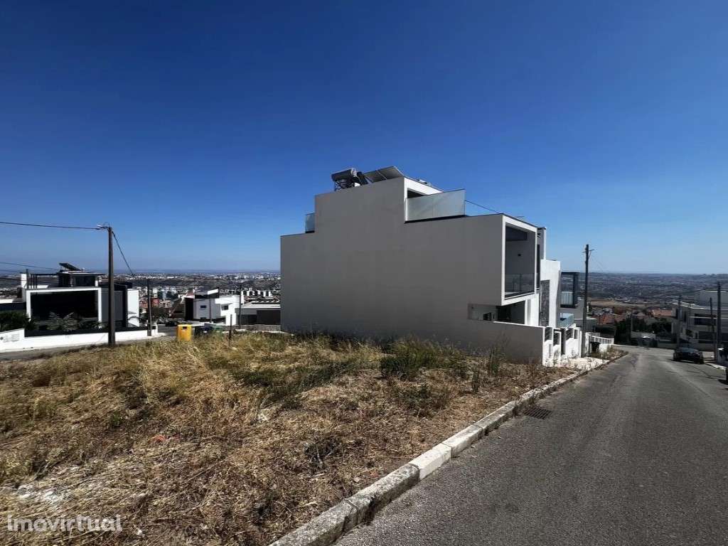 Terreno Urbano para construção em Odivelas - Grande imagem: 3/16