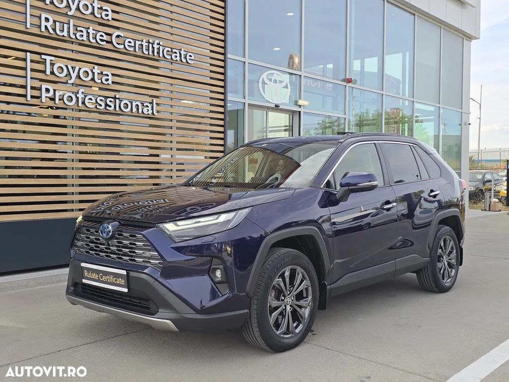 Toyota RAV4 - 3