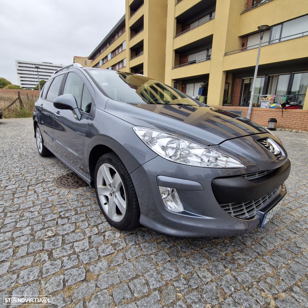 Peugeot 308 SW HDi FAP 110 Platinum - 5