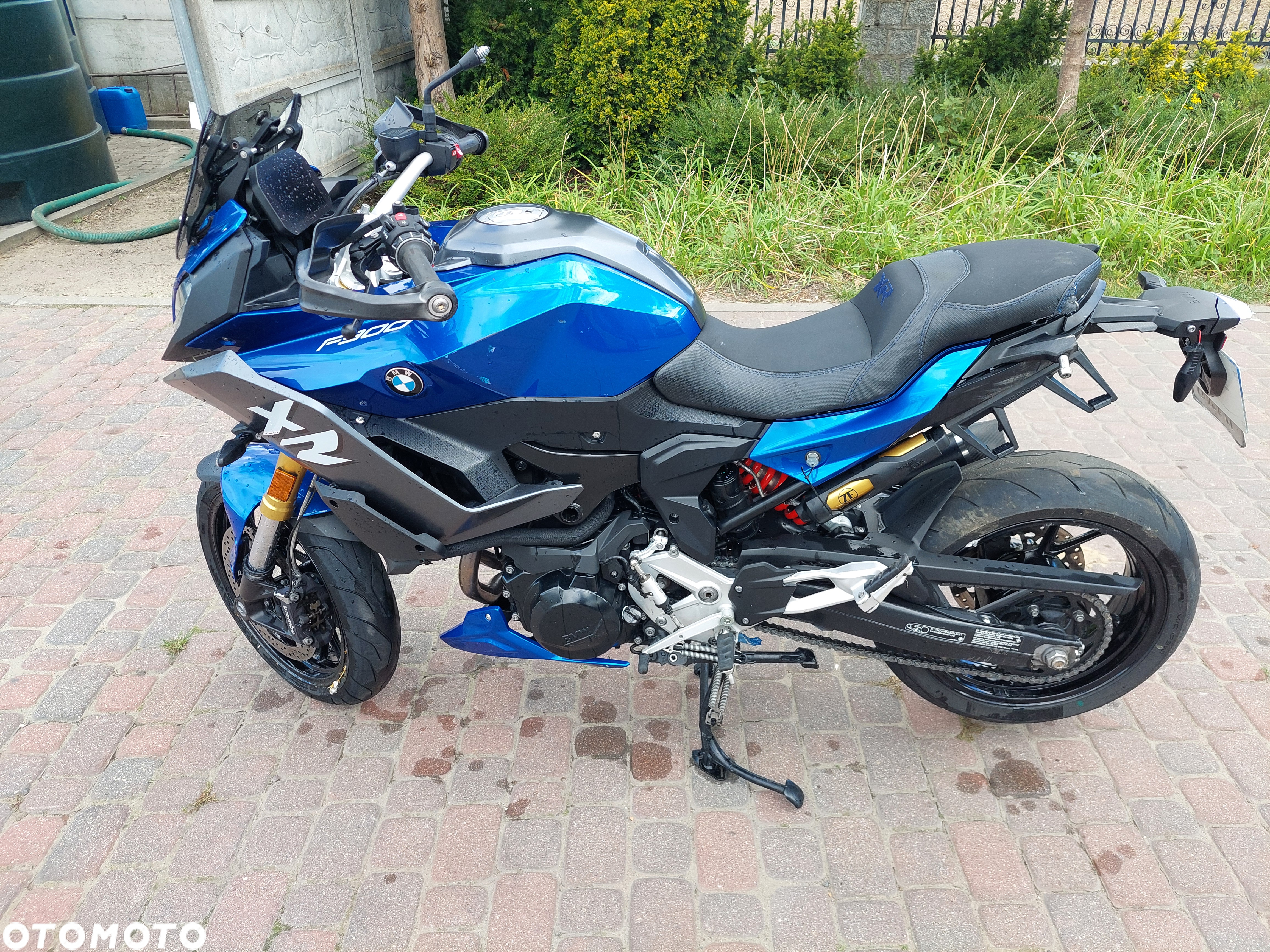 BMW XR - 2