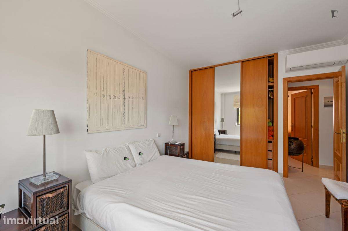 Apartamento com 2 quartos - localizado em Setubal - Full image: 3/27