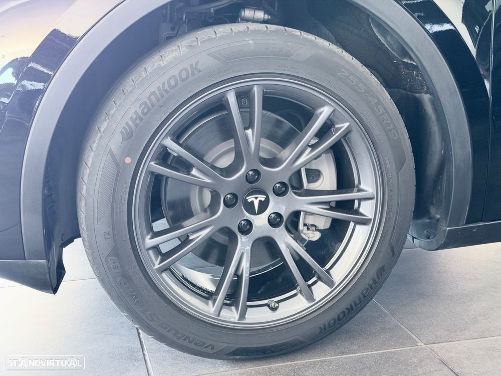 Tesla Model Y Long Range Tração Traseira - 4