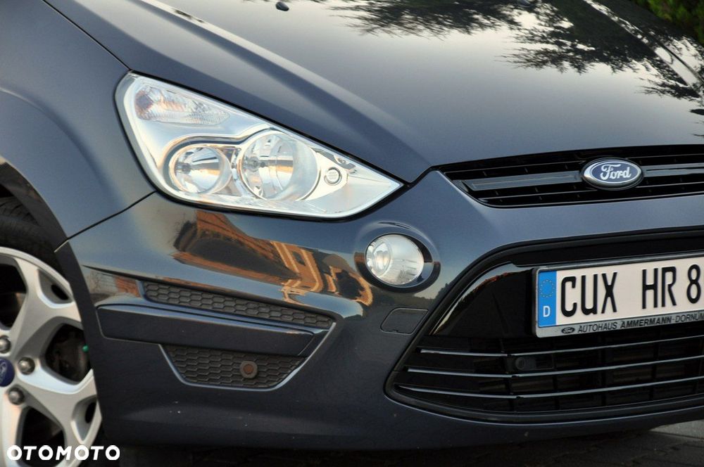 Ford S-Max - 12