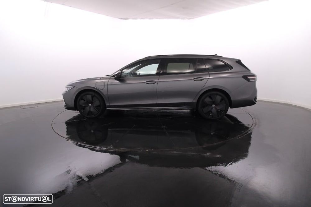 VW Passat Variant 1.5 TSI eHybrid R-Line DSG - 3