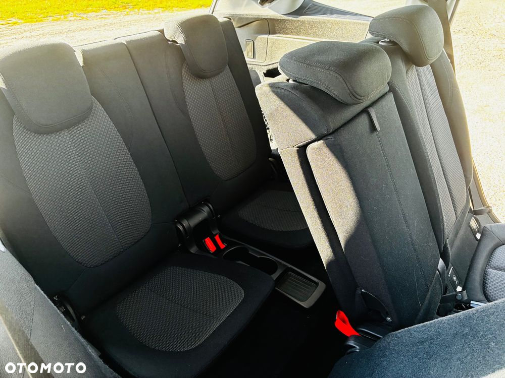 BMW Seria 2 - 13