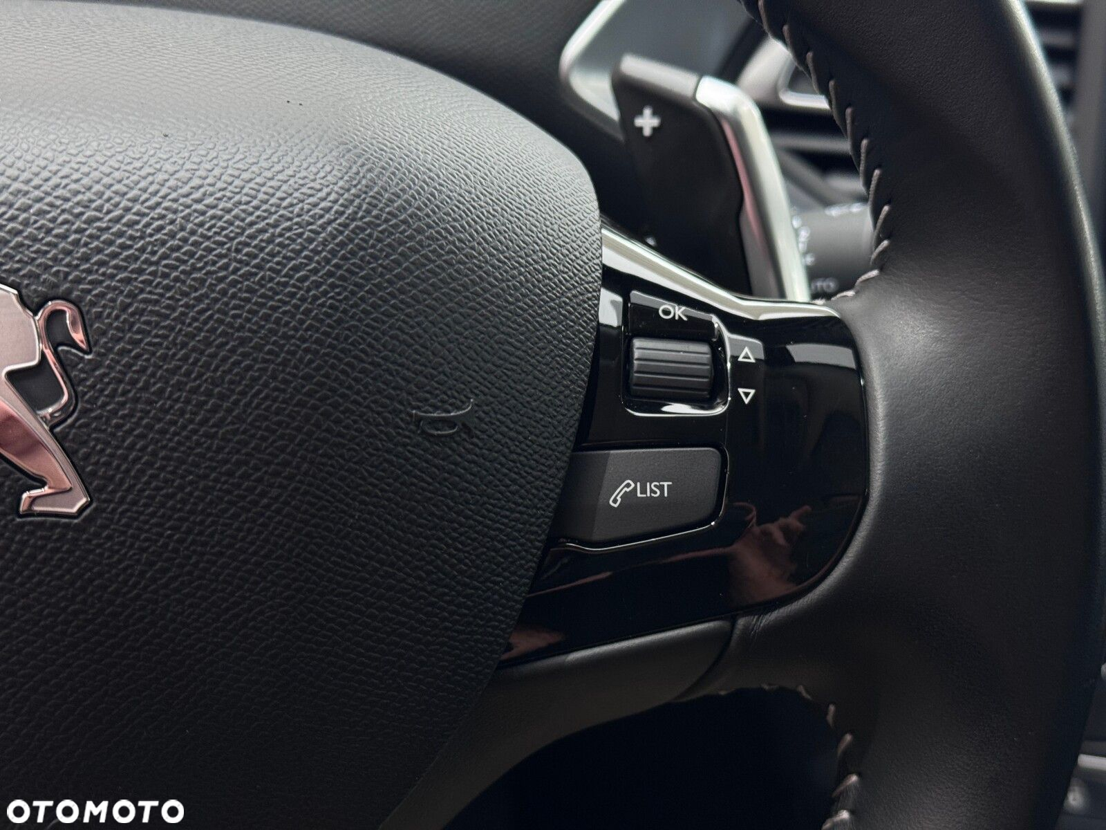 Peugeot 308 1.2 PureTech GPF Allure Pack S&S EAT8 - 24