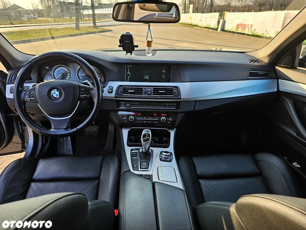 BMW Seria 5 535d Sport-Aut - 15