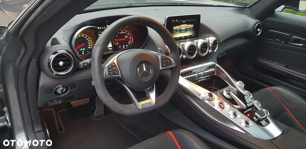 Mercedes-Benz AMG GT S - 15