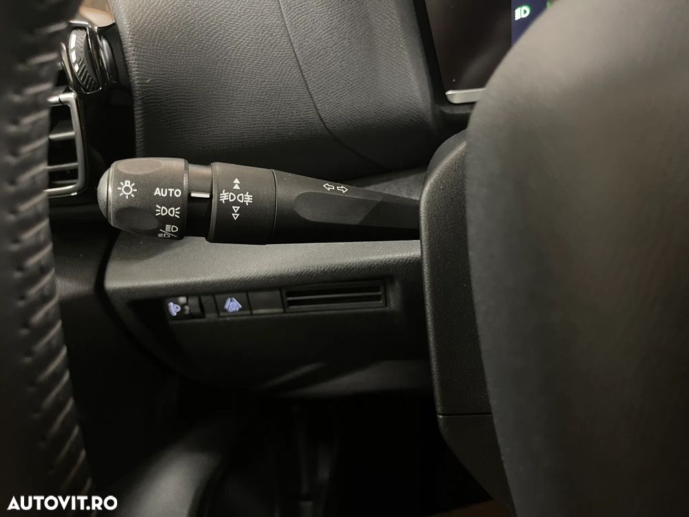 Citroën C4 BlueHDi 110 Stop&Start FEEL - 22