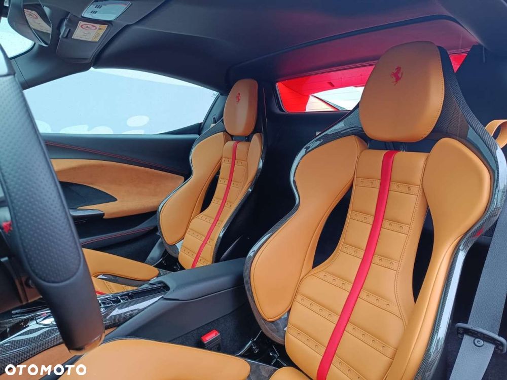 Ferrari 296 GTS - 28