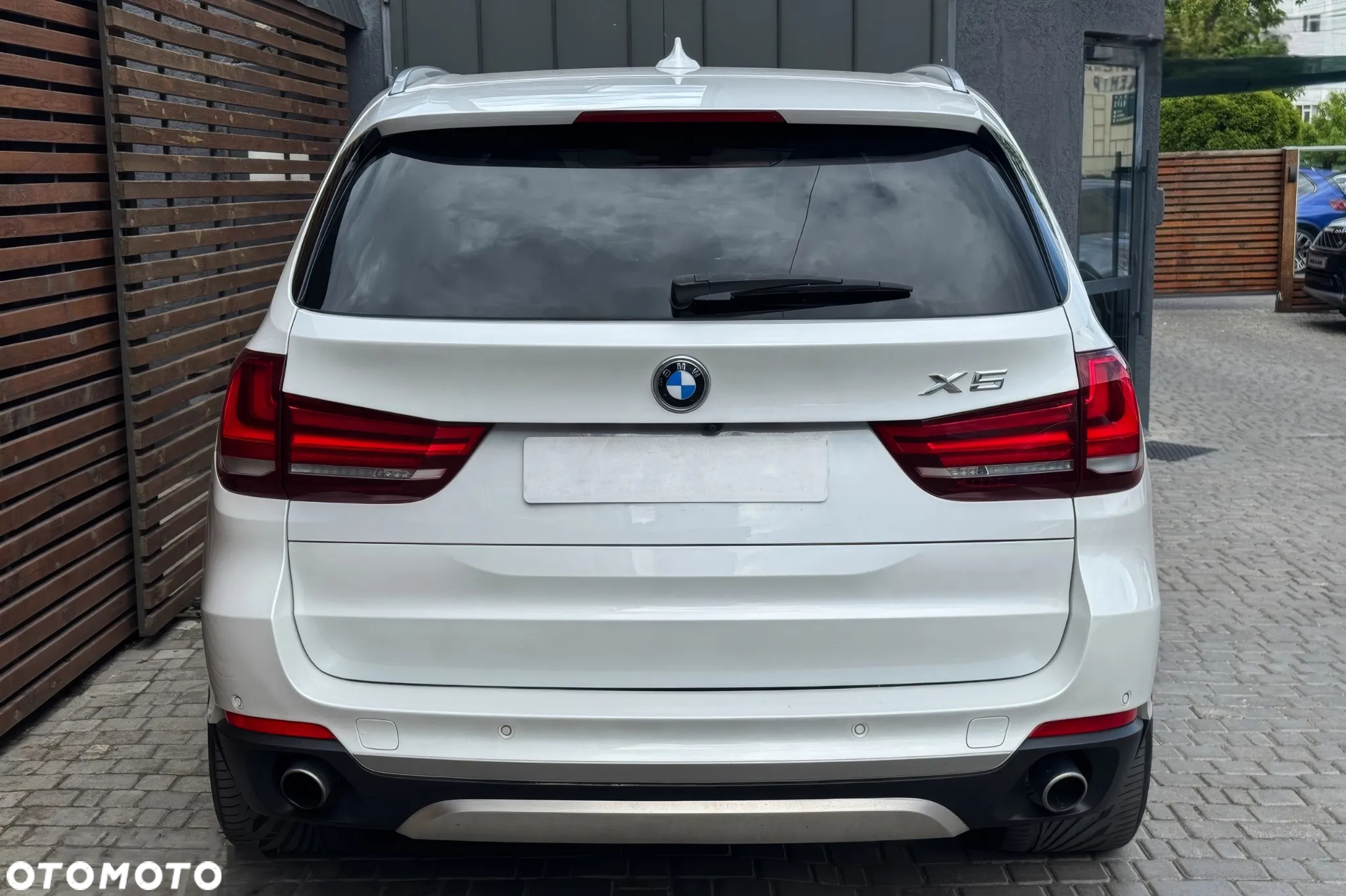 BMW X5 xDrive35i - 5