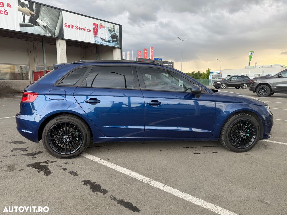 Audi A3 2.0 TDI (clean diesel) quattro Attraction - 7