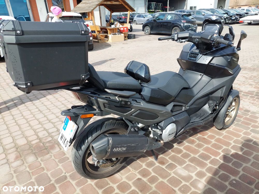 Kymco CV3 - 5