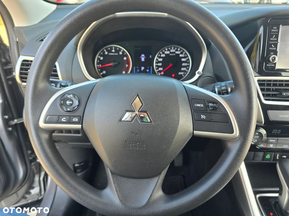 Mitsubishi Eclipse Cross - 26