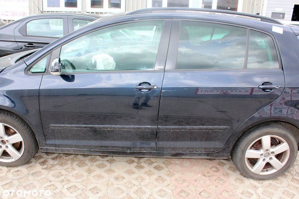 VW Golf Plus Lift 2011 1.6TDI CAYC Minivan (MASKA, ZDERZAK, LAMPA, BŁOTNIK, DRZWI, SZYBA, FOTEL) - 6