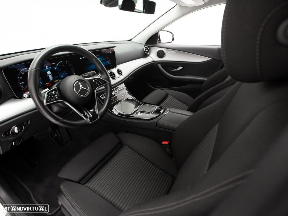 Mercedes-Benz E 300 de 9G-TRONIC - 8