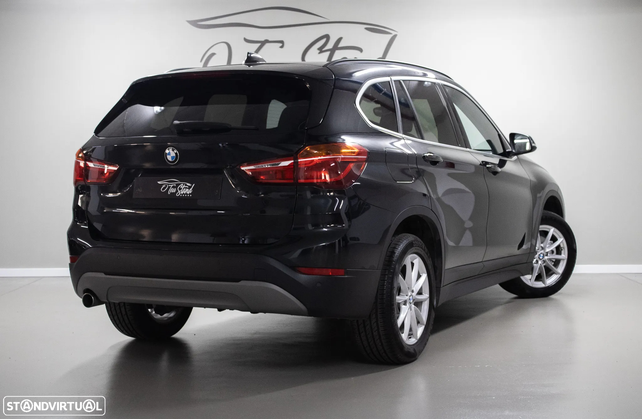 BMW X1 16 d sDrive Advantage - 2