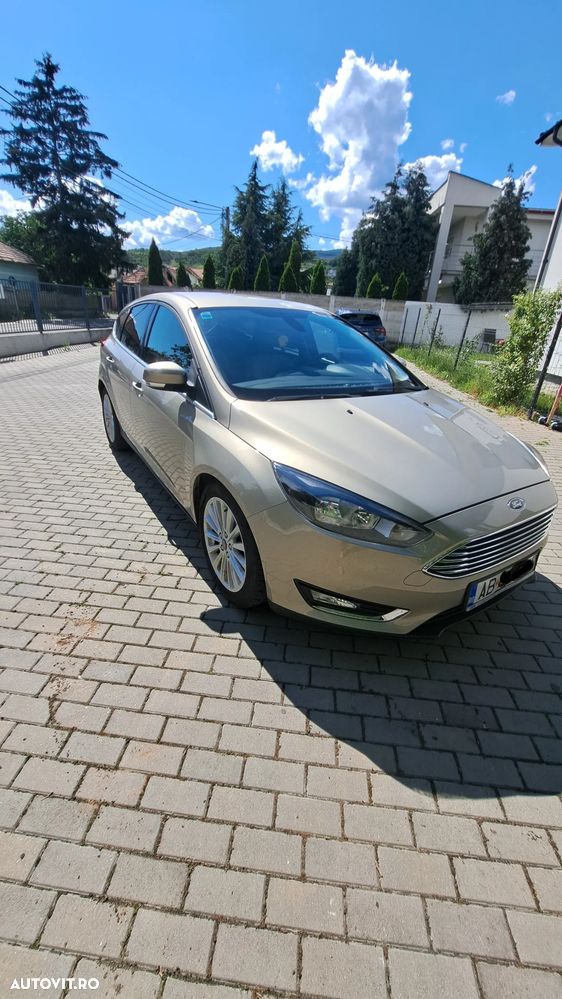 Ford Focus 1.0 EcoBoost Titanium - 8