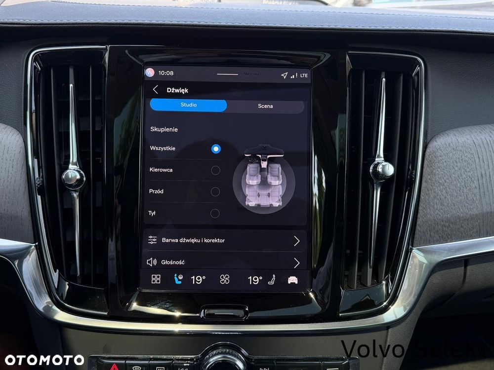 Volvo V90 - 40