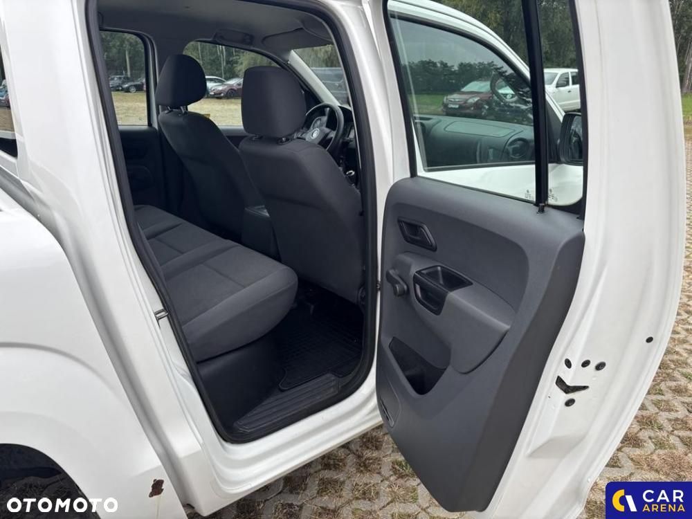 Volkswagen Amarok - 24