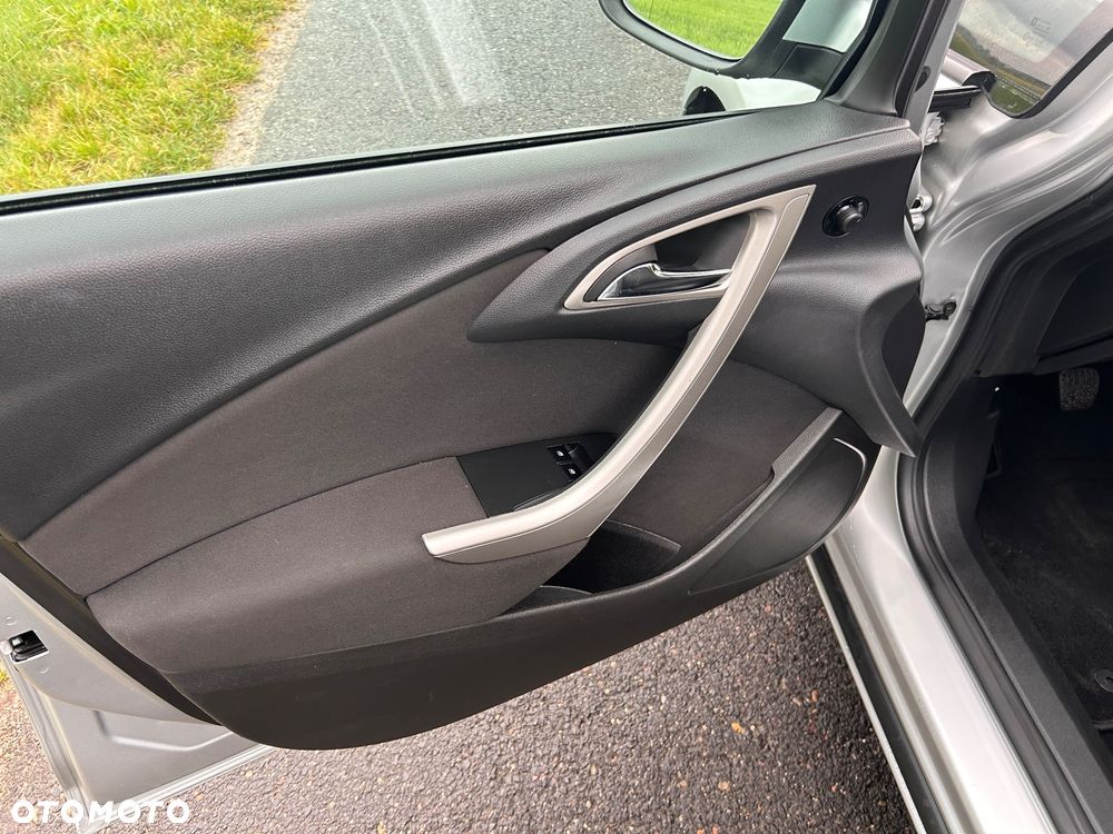 Opel Astra 1.4 T Cosmo - 16