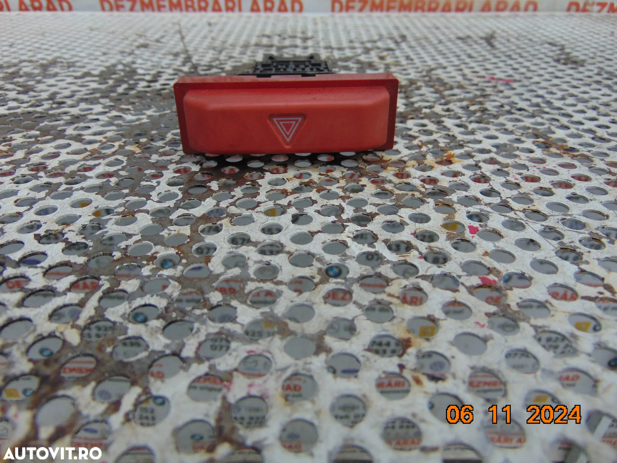 Buton avarii Nissan x trail 2001-2007 t30x-trail - 2