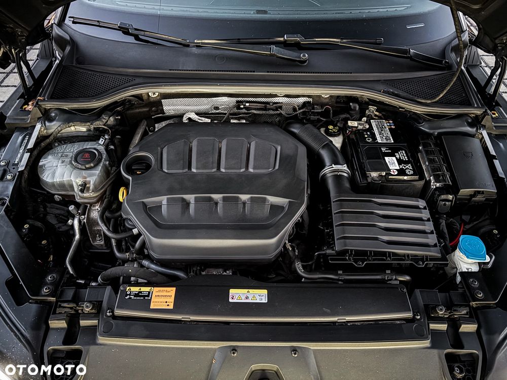 Volkswagen Arteon 2.0 TSI DSG R-Line - 39