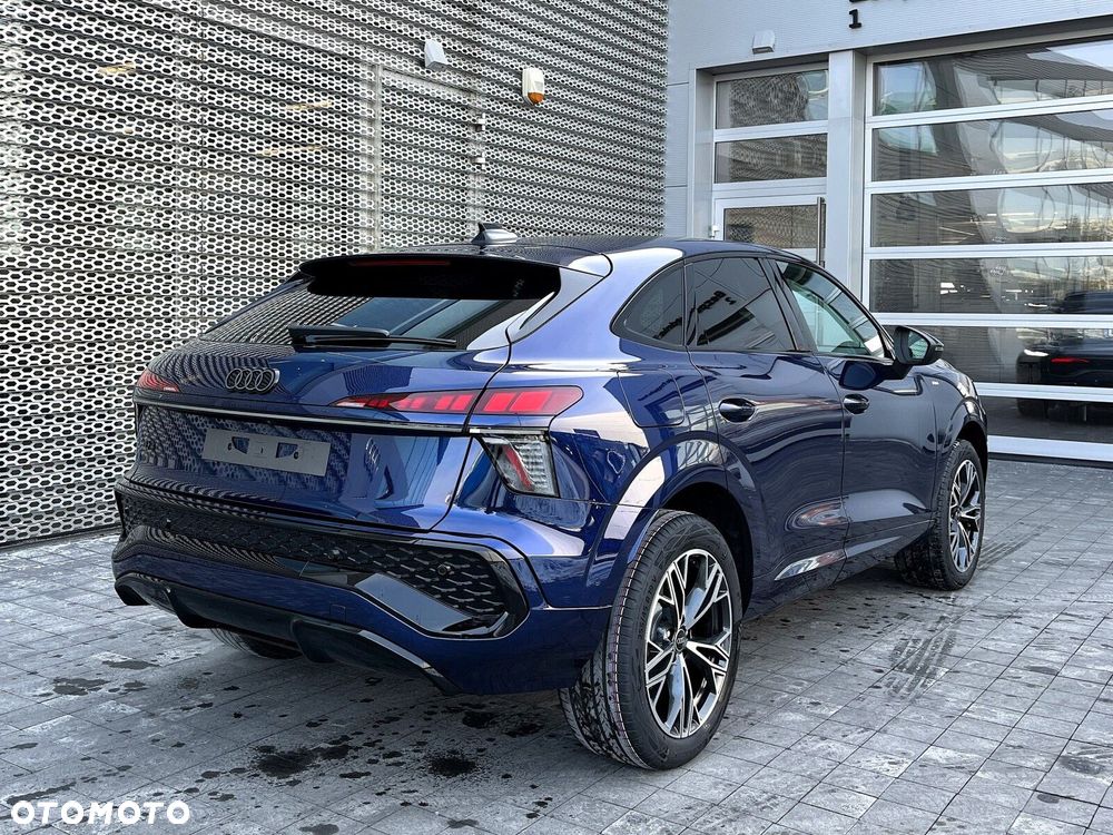 Audi Q3 Sportback - 5