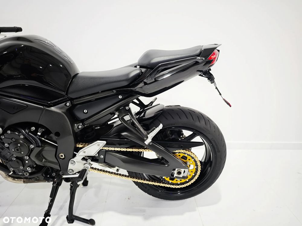 Yamaha FZ - 17