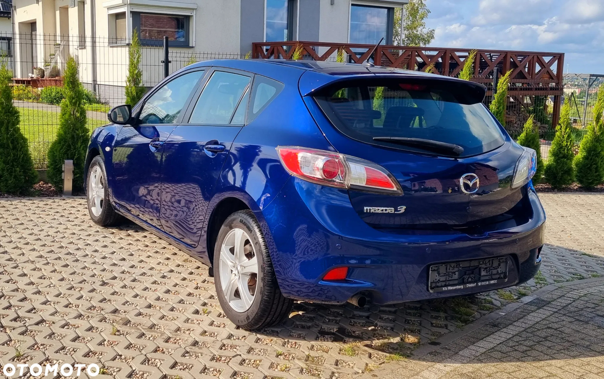 Mazda 3 1.6 Exclusive + - 10