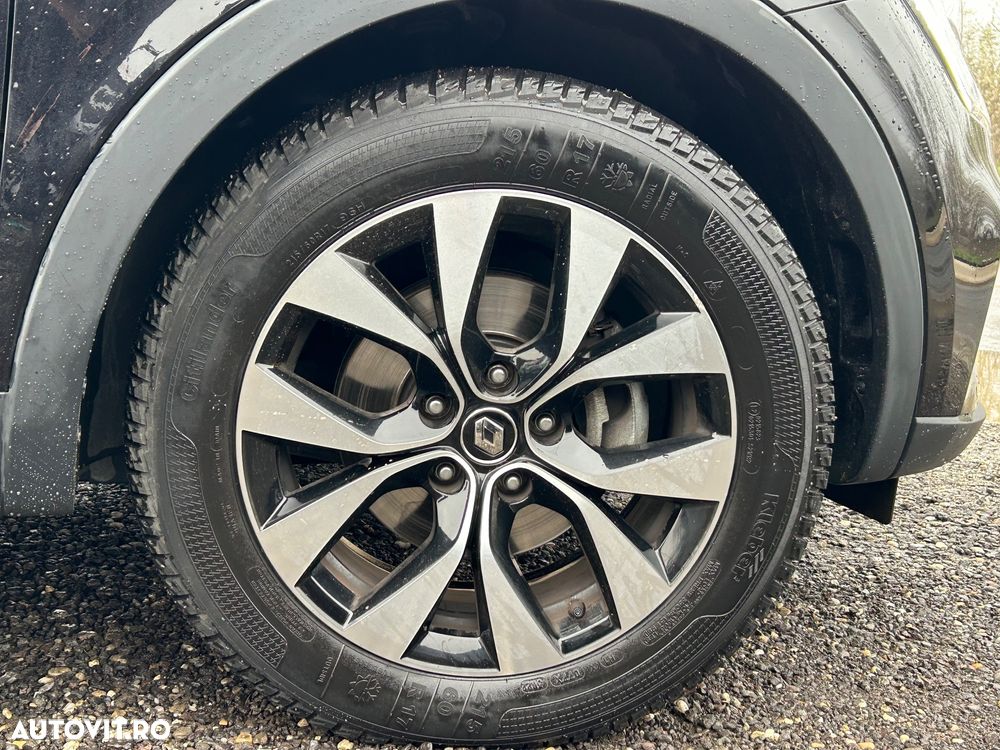 Renault Arkana E-TECH 145 Evolution - 17