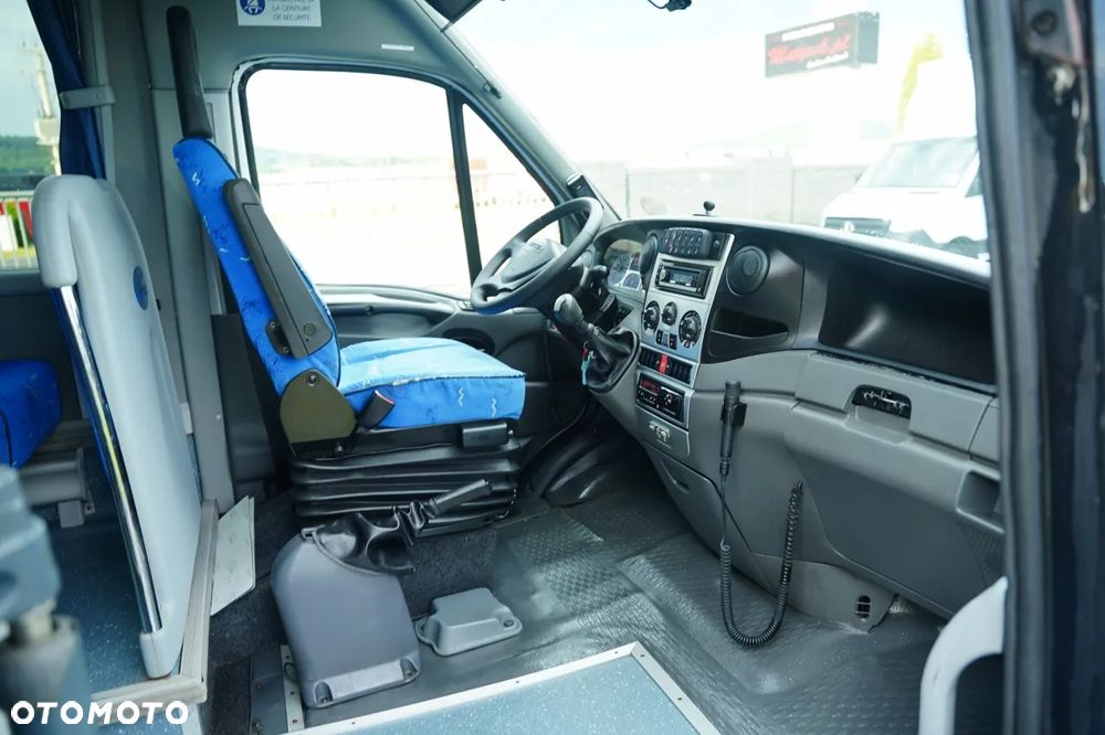 Iveco / DAILY / KLIMA / SPROWADZONY - 32